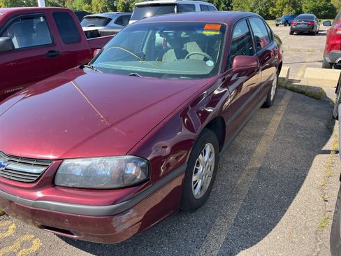 Used 2002 Chevrolet Impala w/ Preferred Equipment Group image 4