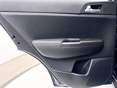 Certified 2021 Kia Sportage LX w/ LX Fwd Popular Package image 30
