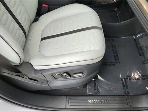 Used 2024 Rivian R1S Adventure image 24
