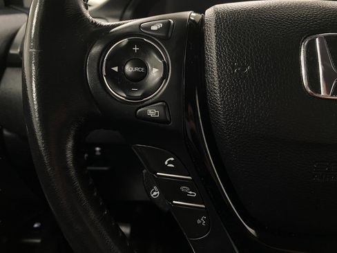 Used 2019 Honda Ridgeline RTL-E image 17