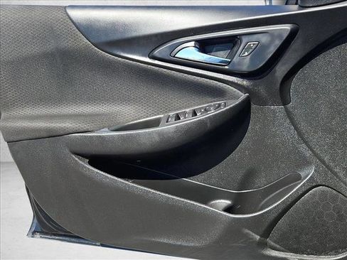 Used 2020 Chevrolet Malibu LT w/ Redline Edition image 10