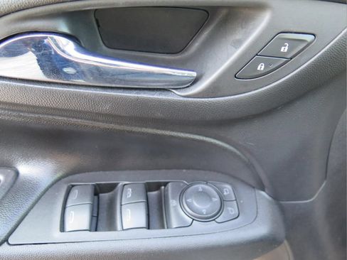 Used 2022 Chevrolet Equinox LT AWD/4WD image 10