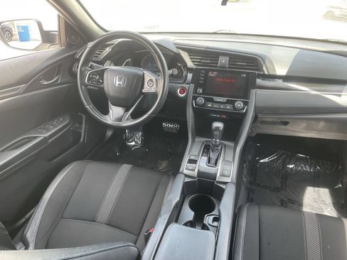 Used 2021 Honda Civic Sport image 12