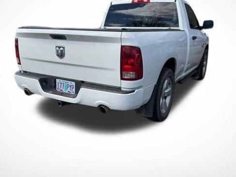 Used 2013 RAM 1500 Express RWD image 7
