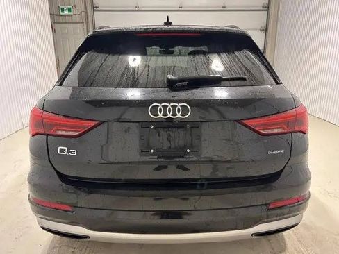 Used 2020 Audi Q3 2.0T Premium AWD/4WD image 6