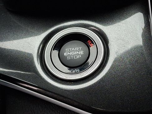 Certified 2023 Jeep Grand Cherokee Altitude image 25