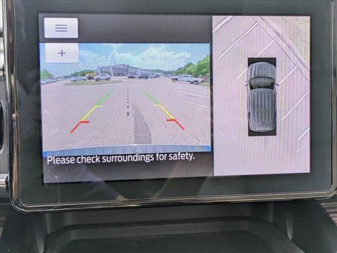 Used 2021 Ford Explorer Limited w/ Equipment Group 301A AWD/4WD image 15