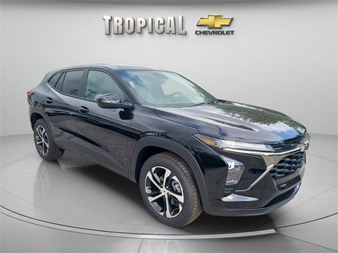 New 2026 Chevrolet Trax RS image 7