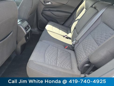 Used 2018 Chevrolet Equinox LT AWD/4WD image 18
