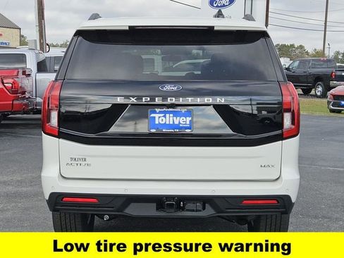 New 2025 Ford Expedition Max Active image 8