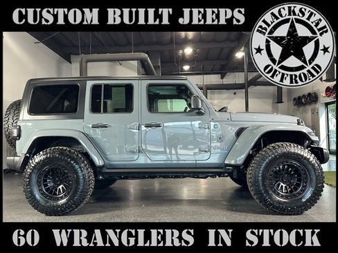 Used 2024 Jeep Wrangler Unlimited image 1