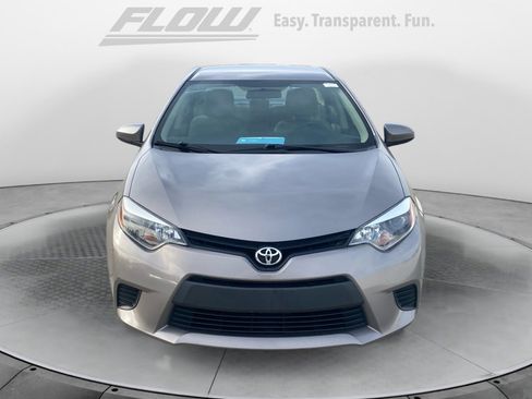 Used 2014 Toyota Corolla LE image 2