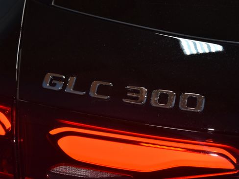 New 2026 Mercedes-Benz GLC 300 4MATIC image 22