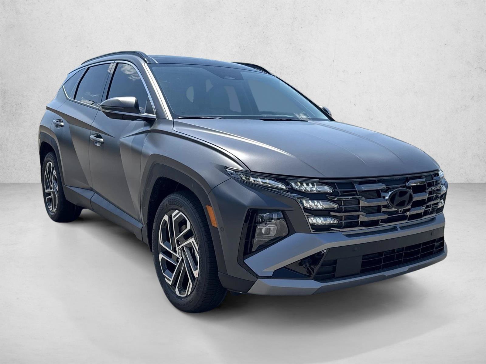 New 2026 Hyundai Tucson Limited FWD image 3