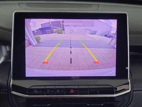 Used 2022 Jeep Compass Altitude w/ Convenience Group image 13