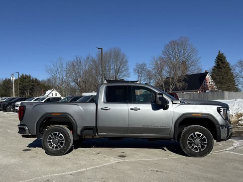 Used 2024 GMC Sierra 2500 SLE w/ SLE Value Package; image 7