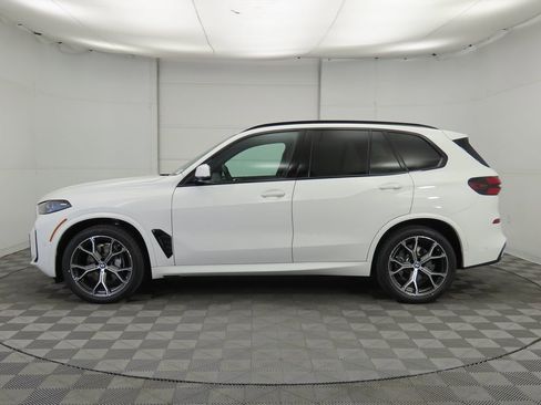 New 2026 BMW X5 xDrive40i w/ M Sport Package image 8