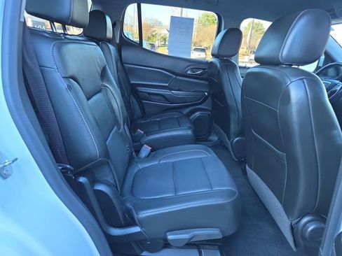 Used 2021 GMC Acadia SLT image 15
