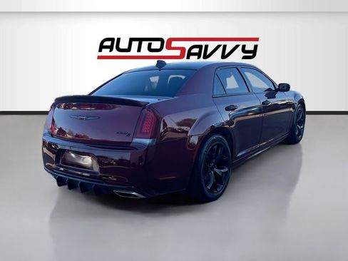 Used 2021 Chrysler 300 S w/ S Model Appearance Package RWD image 7