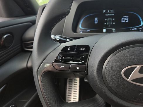 New 2026 Hyundai Elantra SEL Sport Premium FWD image 22