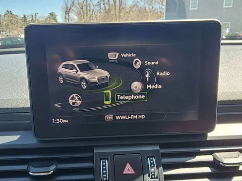 Used 2019 Audi Q5 2.0T Premium w/ Convenience Package AWD/4WD image 23