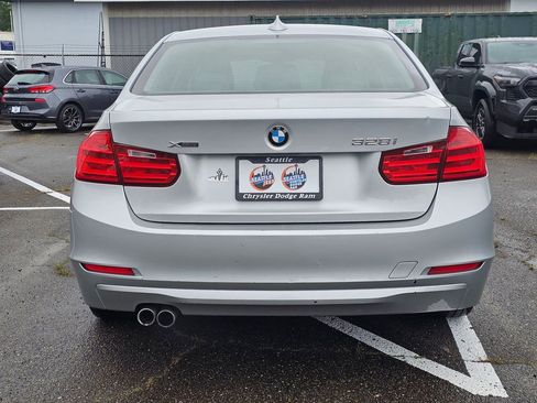 Used 2014 BMW 328i xDrive Sedan AWD/4WD image 7