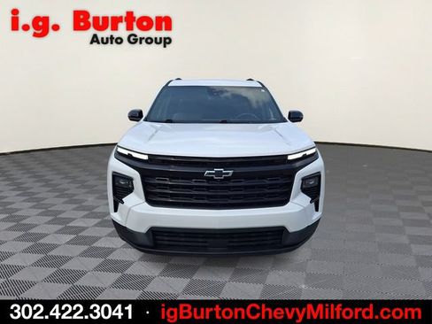 Certified 2025 Chevrolet Traverse LT w/ Midnight/Sport Edition FWD image 2