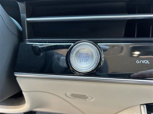 Used 2026 Genesis GV70 2.5T image 30