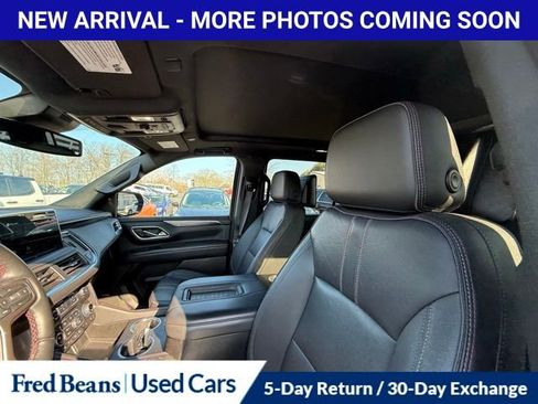 Used 2023 Chevrolet Suburban RST w/ Luxury Package image 17