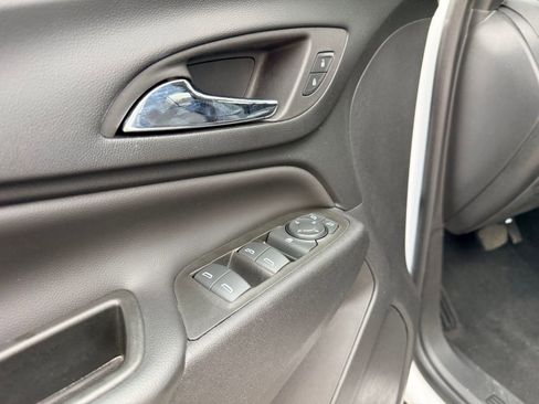 Used 2022 Chevrolet Equinox LT image 21