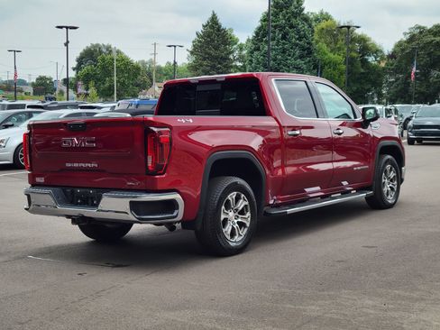 Used 2022 GMC Sierra 1500 SLT w/ SLT Convenience Package AWD/4WD image 3