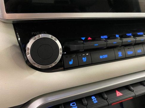 Used 2023 Toyota Tundra Capstone image 16