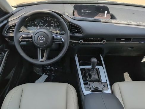 Used 2025 MAZDA CX-30 AWD 2.5 S w/ Preferred Package image 10