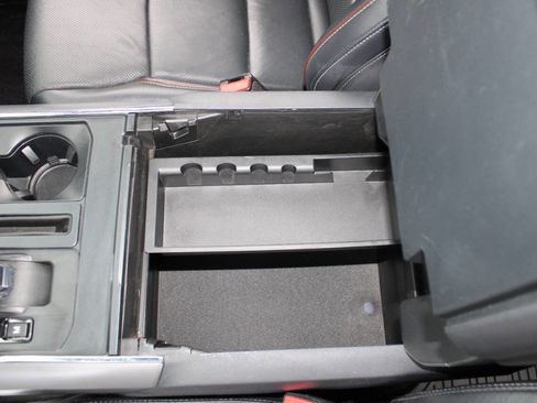 Used 2021 Ford F150 Lariat image 39