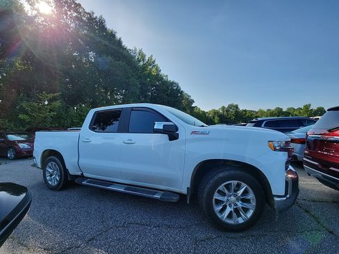 Used 2020 Chevrolet Silverado 1500 LT w/ All-Star Edition AWD/4WD image 6