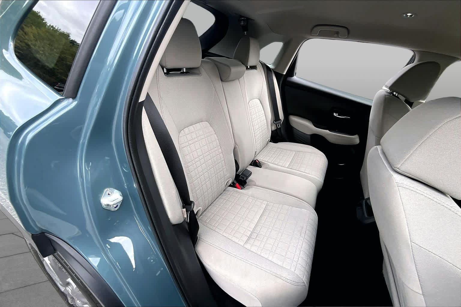 Used 2026 Honda HR-V LX image 19