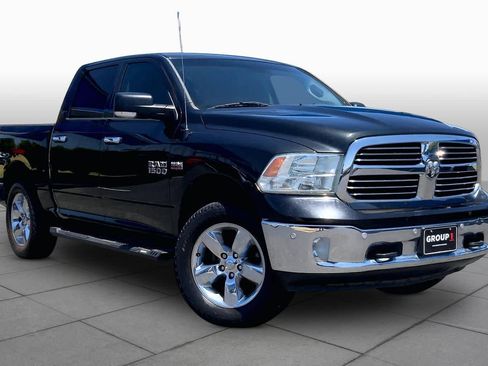 Used 2016 RAM 1500 Lone Star AWD/4WD image 3