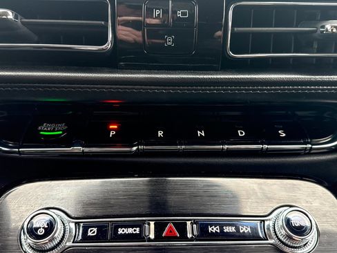 Used 2023 Lincoln Nautilus Reserve w/ Equipment Group 201A image 31