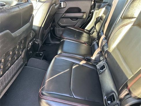 Used 2020 Jeep Gladiator Rubicon image 23
