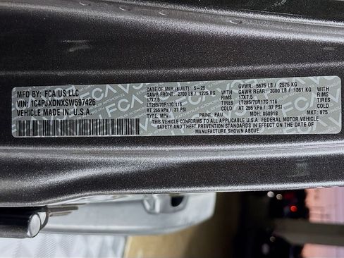 Used 2025 Jeep Wrangler Unlimited Sport AWD/4WD image 29