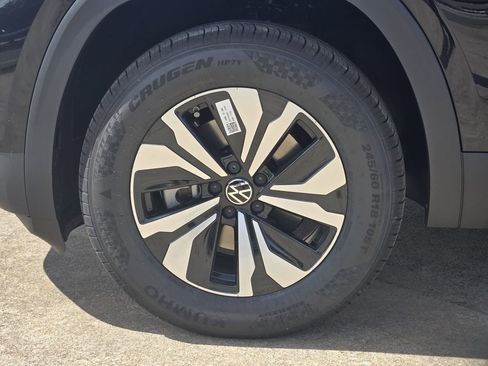 New 2026 Volkswagen Atlas SE AWD/4WD image 10