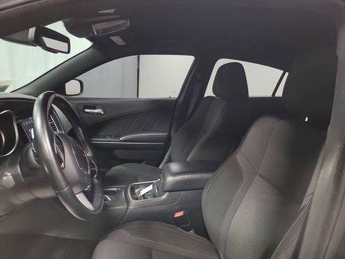 Used 2017 Dodge Charger R/T image 13