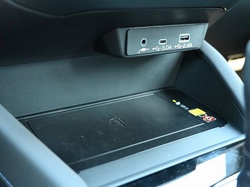 New 2025 Subaru Forester Limited w/ Popular Package image 26