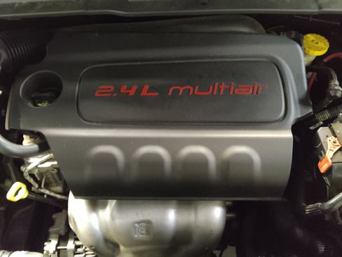 Used 2017 Jeep Compass Latitude w/ Popular Equipment Group AWD/4WD image 30