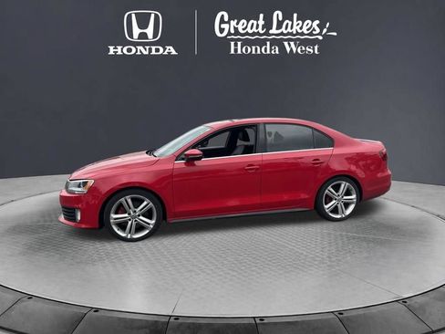 Used 2015 Volkswagen Jetta GLI SE FWD image 17