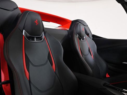 Used 2025 Ferrari 296 GTS image 18