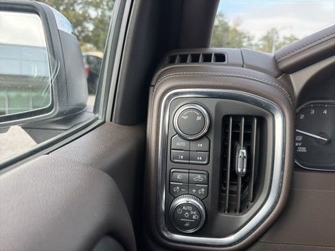 Used 2019 GMC Sierra 1500 SLT w/ SLT Premium Plus Package image 11