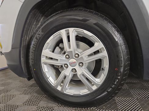 Used 2020 GMC Terrain SLE w/ Driver Convenience Package AWD/4WD image 31