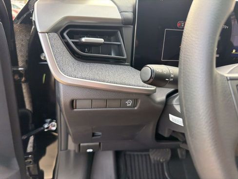 New 2026 Nissan Kicks S FWD image 26