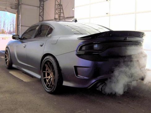 Used 2016 Dodge Charger R/T Scat Pack image 7